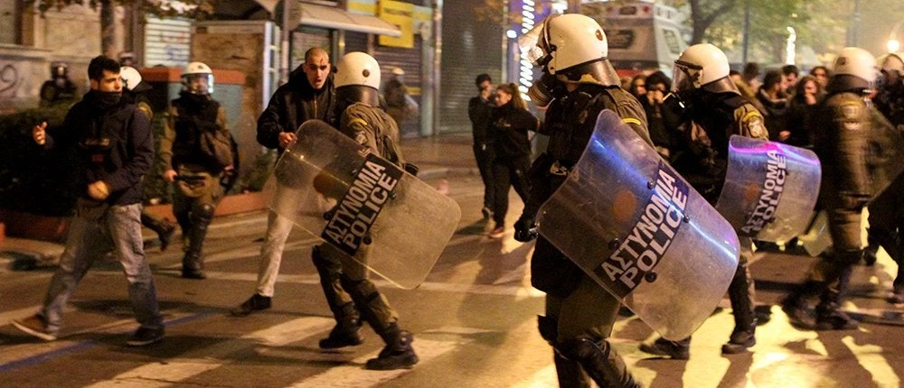 Όπως κάθε χρόνο τέτοια μέρα η Ελλάδα φλέγεται!